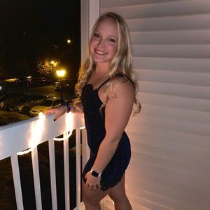 Meet your Posher, Kelly